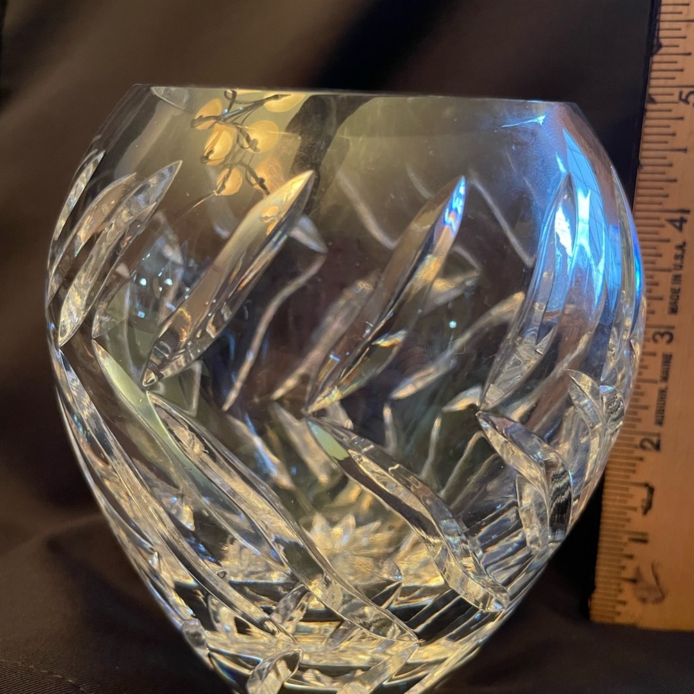 Elegant Crystal Vase
